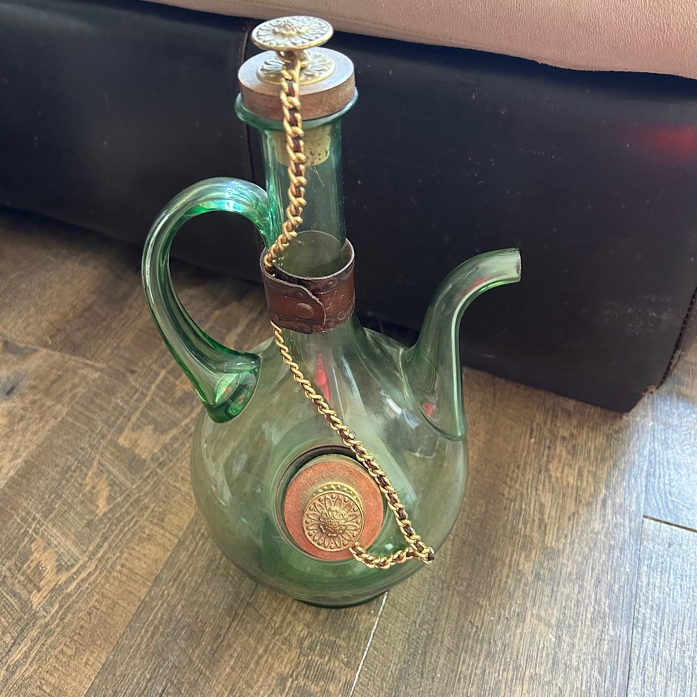 Vintage Green Hand Blown Glass Wine Decanter w/ Ice Chamber Leather Chain Italy